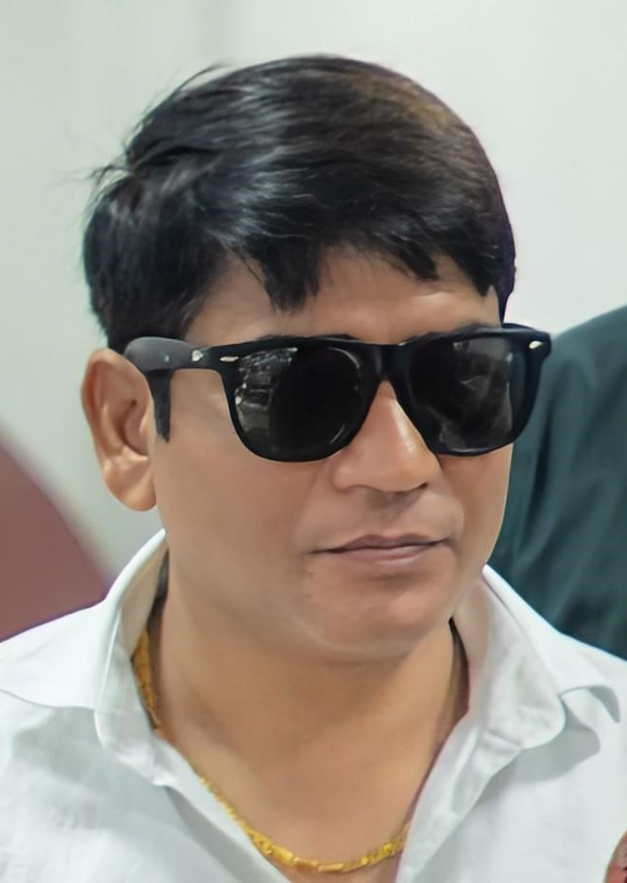 Mr. Dinesh Kumar